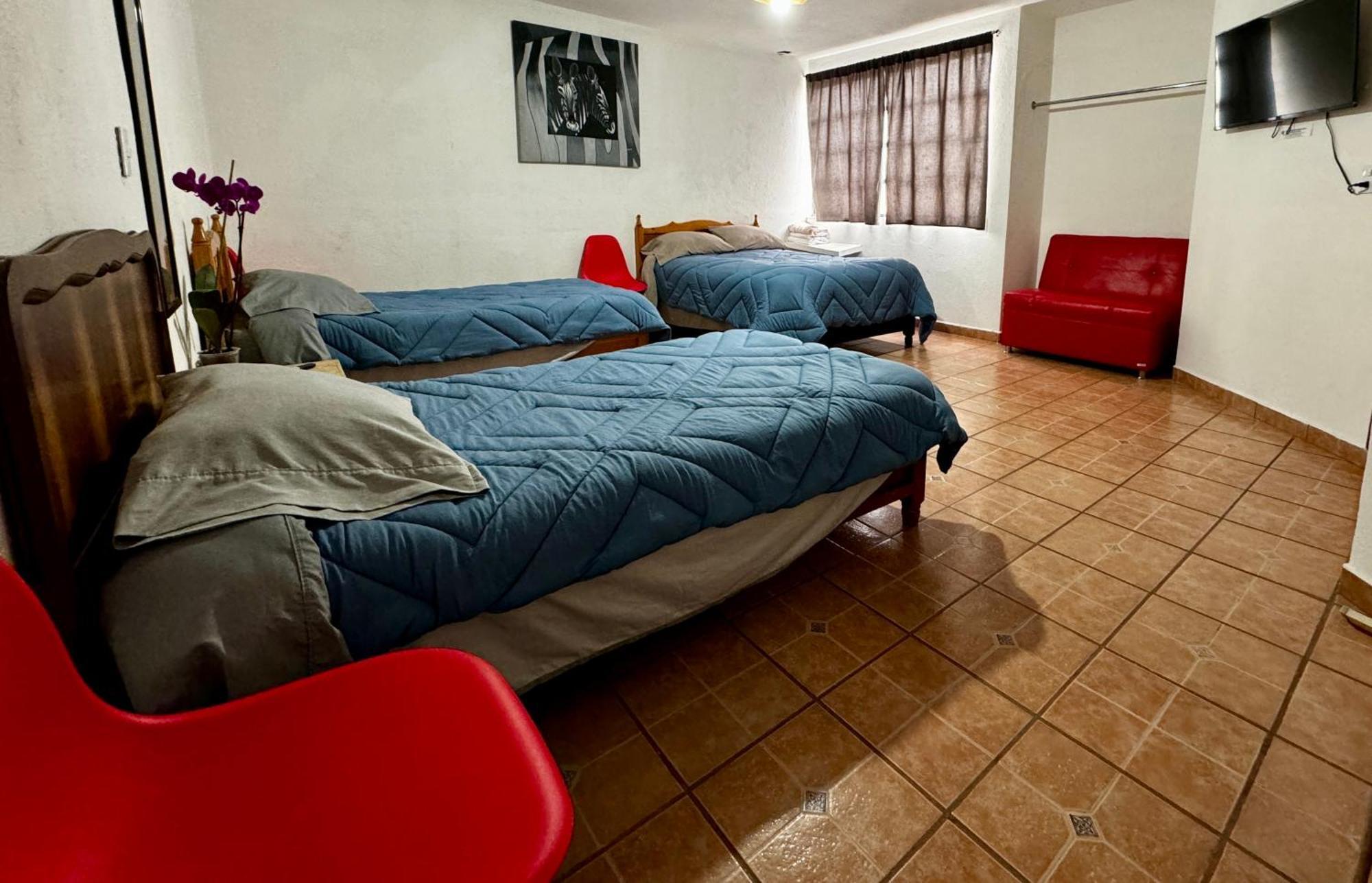 Pura Vida! Ciudad Hidalgo Bed & Breakfast Exterior photo